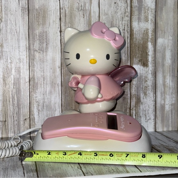 Hello Kitty Fairy Telephone by Sanrio - Picture 5 of 10